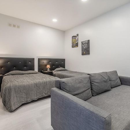 Apartamentos Lux Dinastia Lisbona Esterno foto