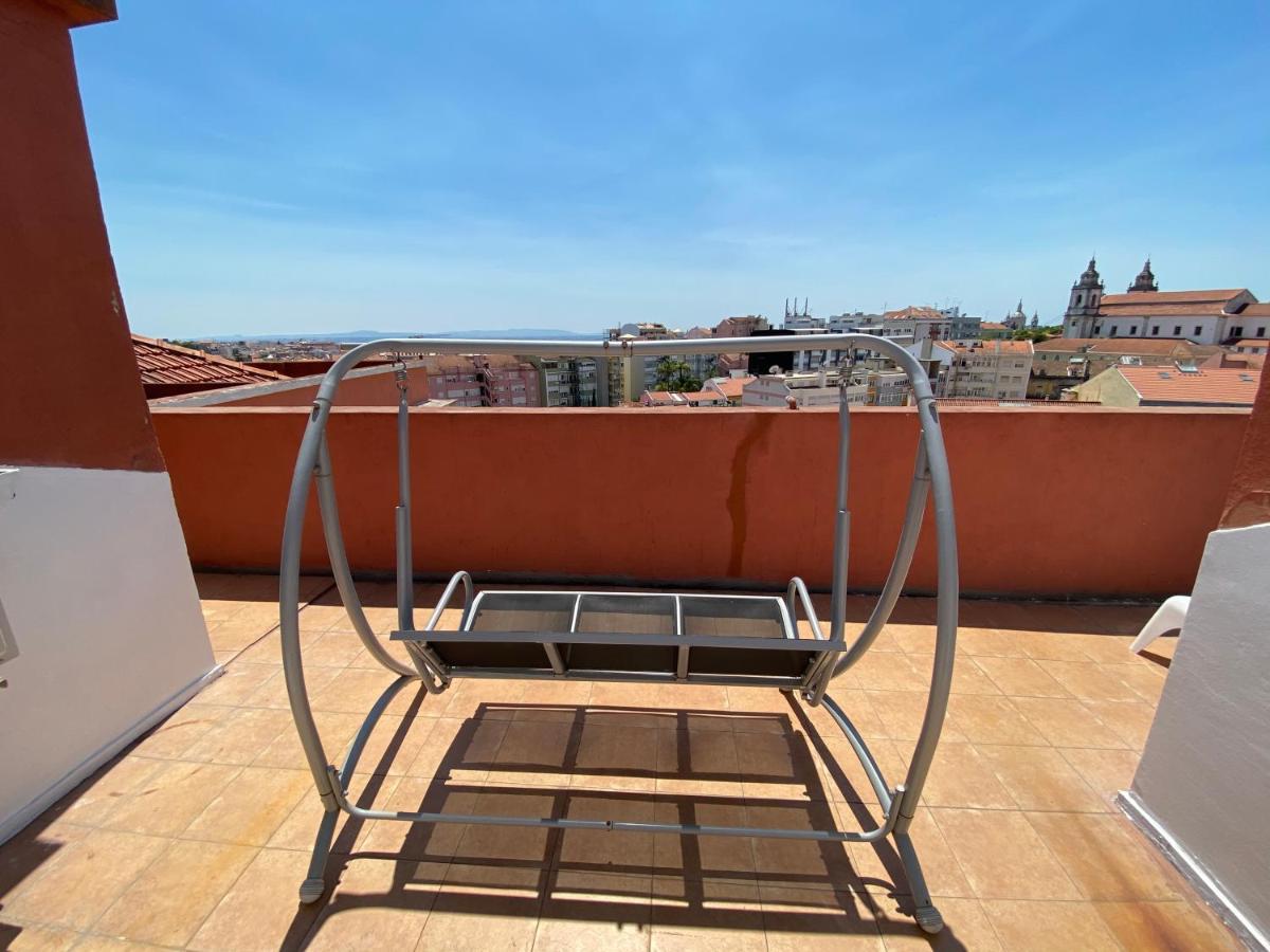 Apartamentos Lux Dinastia Lisbona Esterno foto