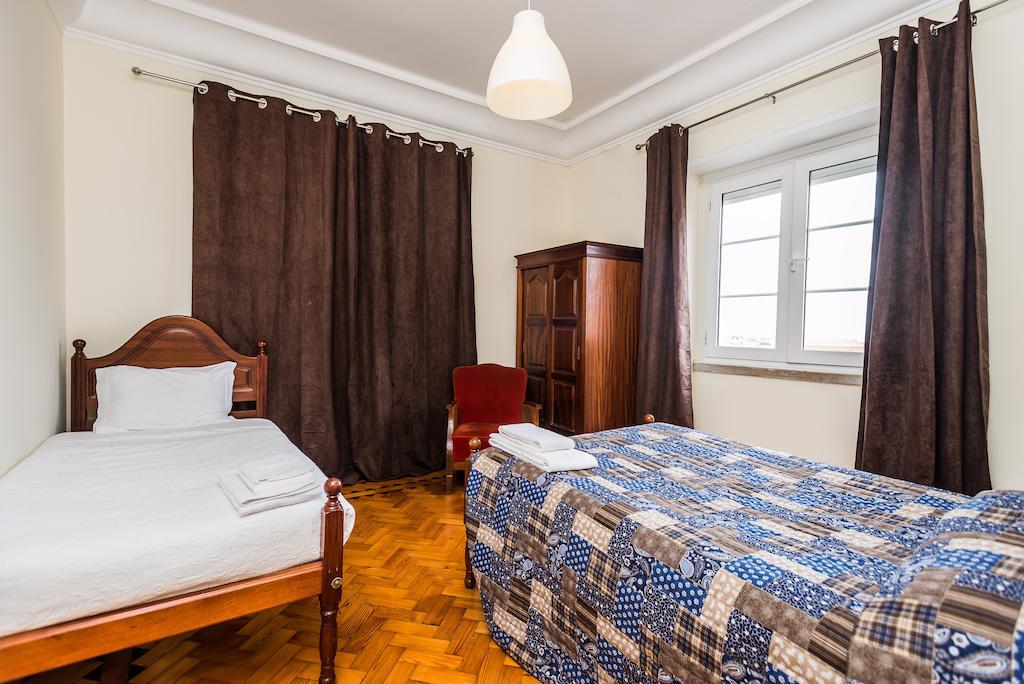 Apartamentos Lux Dinastia Lisbona Camera foto