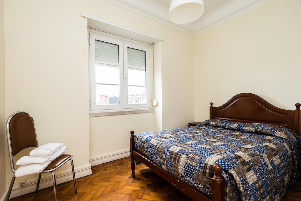 Apartamentos Lux Dinastia Lisbona Esterno foto