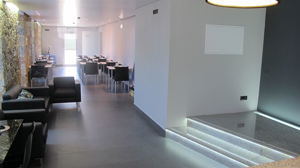 Apartamentos Lux Dinastia Lisbona Esterno foto