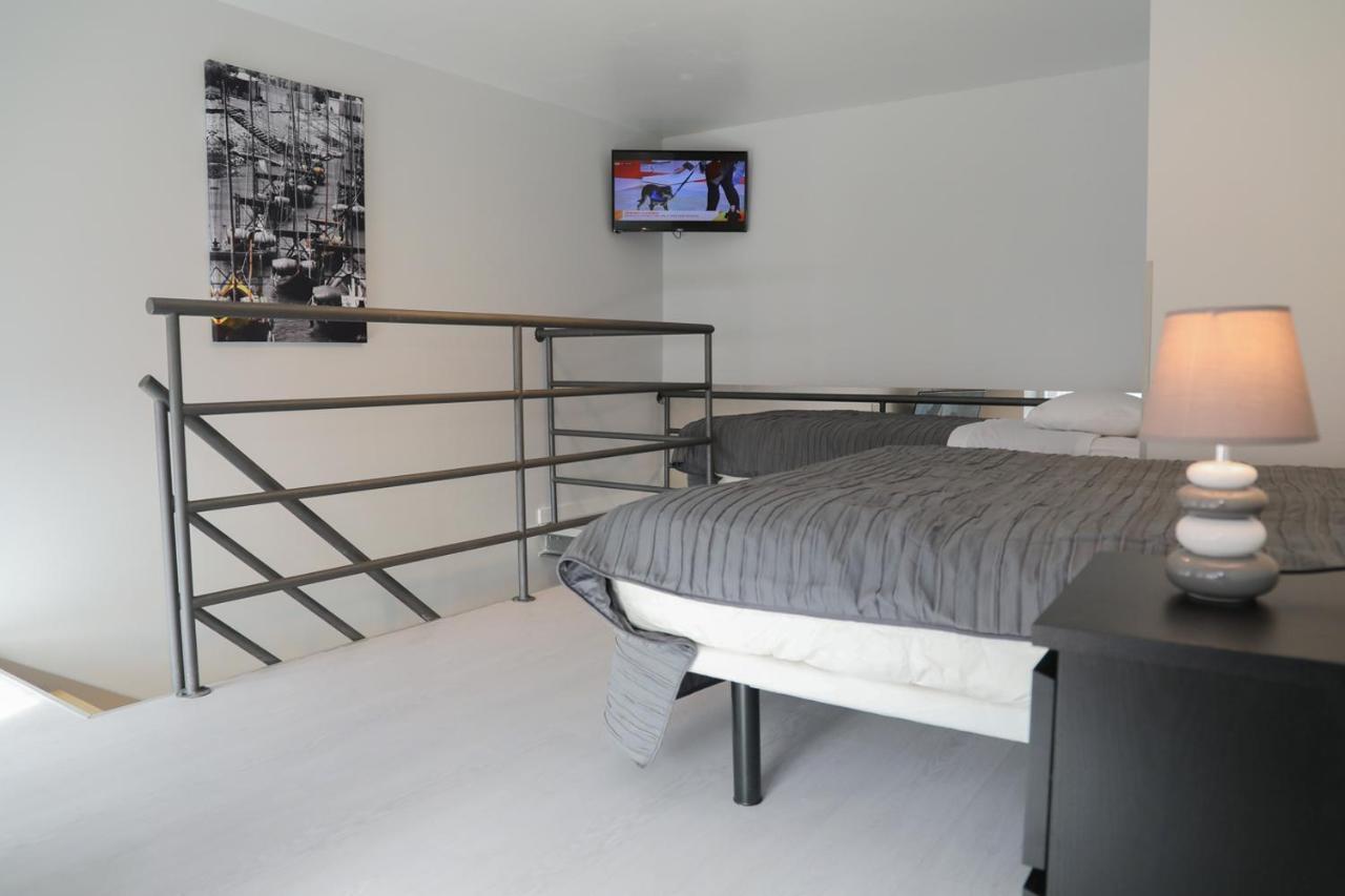 Apartamentos Lux Dinastia Lisbona Esterno foto