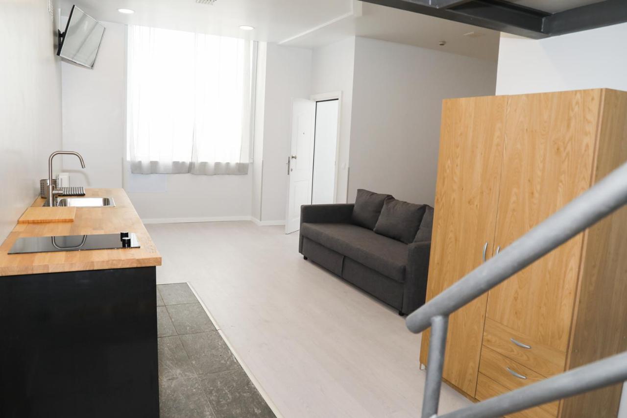 Apartamentos Lux Dinastia Lisbona Esterno foto